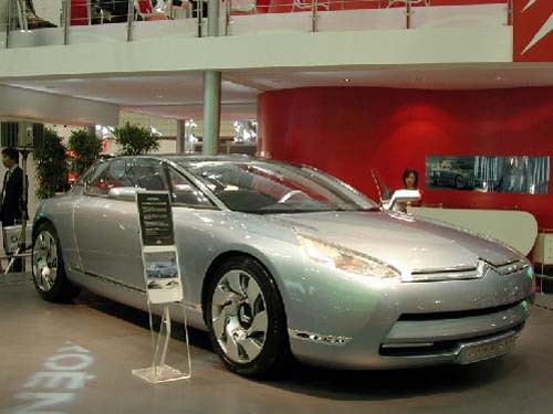 �N���b�N����Əڍׂ��\������܂�